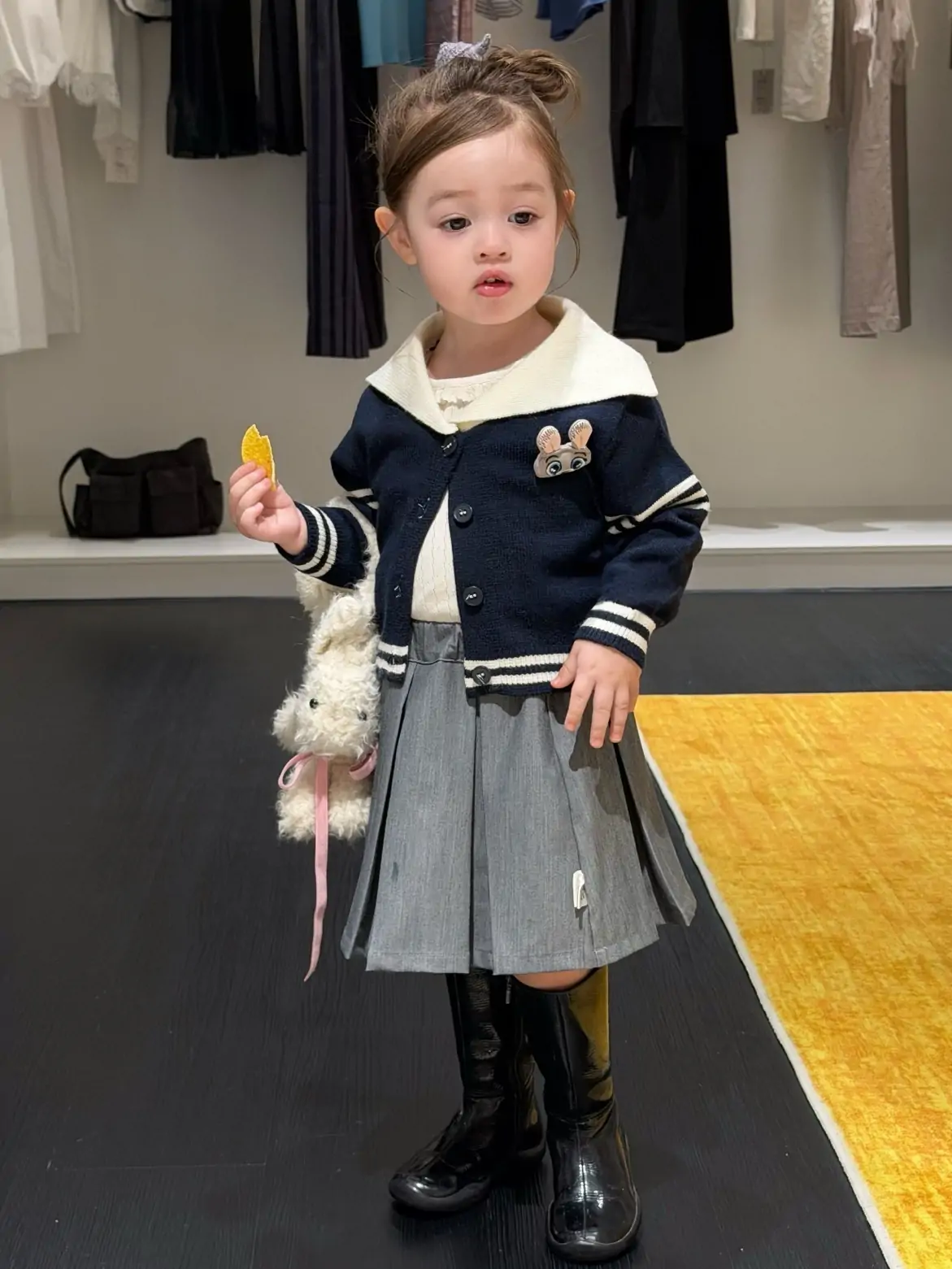 Girlswear Style 022