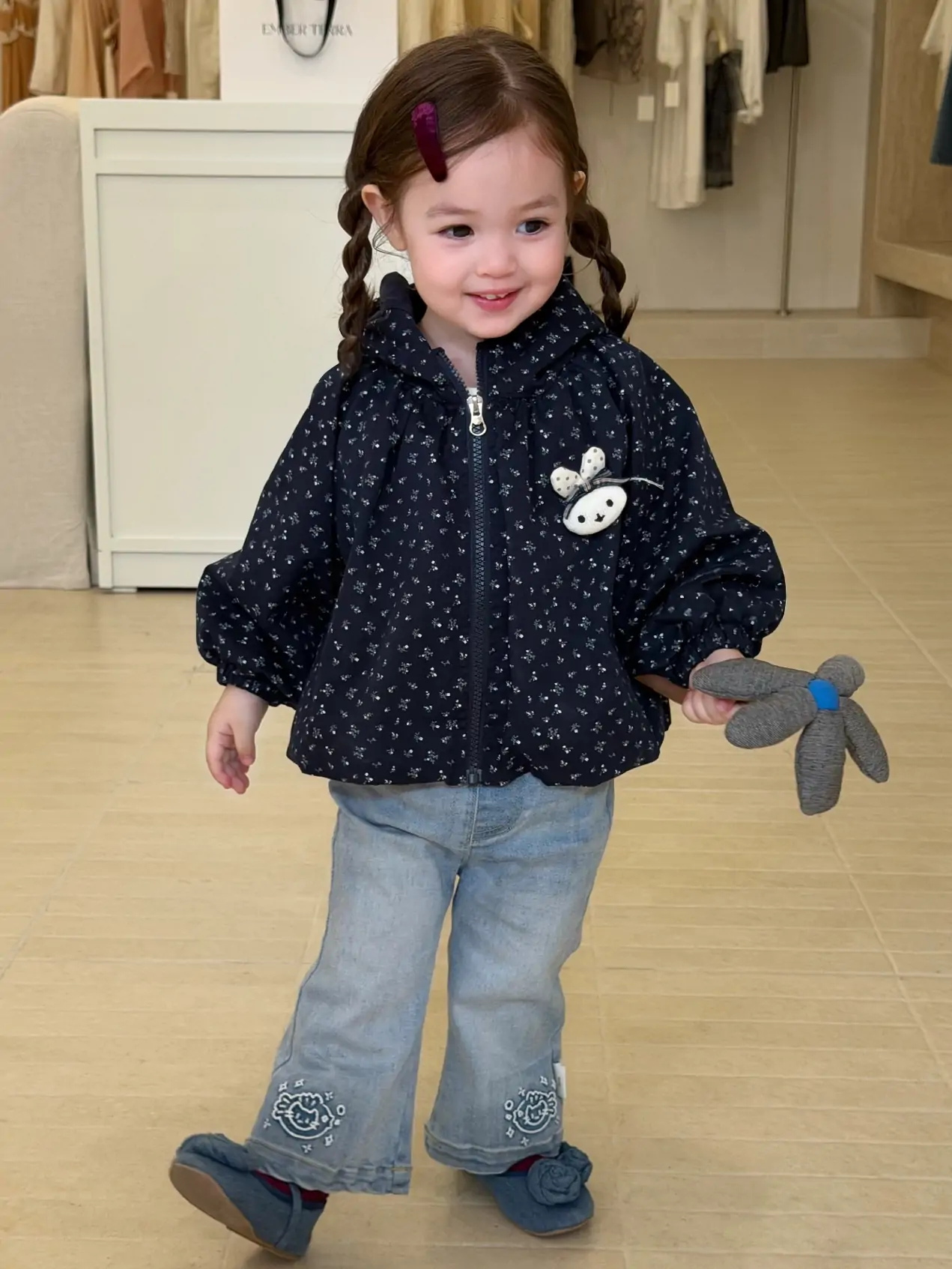 Girlswear Style 027