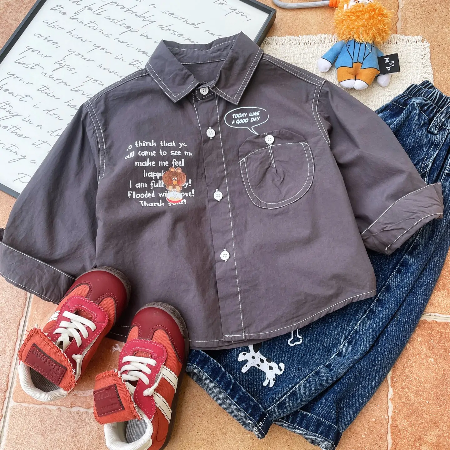 Product Showcase 012
