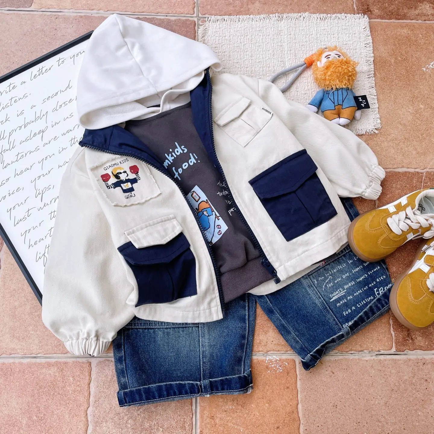 Product Showcase 017
